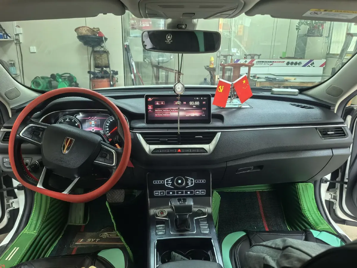 2020 HongQi H5 1.5T 169HP L4 7DCT,autocango,china used car exporter,china ev exporter,chinese used car exporter,chinese used ev exporter