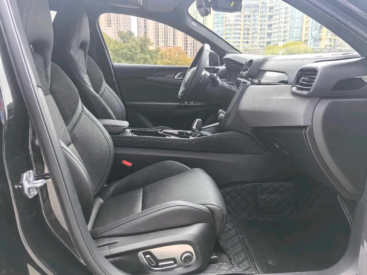 2021 LYNK&CO 03 2.0T 190HP L4 6AT,autocango,china used car exporter,china ev exporter,chinese used car exporter,chinese used ev exporter