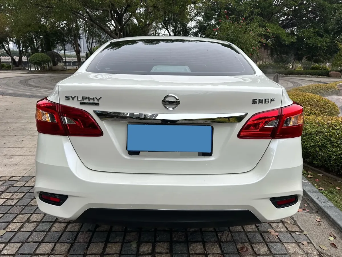 2024 Nissan Sylphy 1.6L 122HP L4 CVT,autocango,china used car exporter,china ev exporter,chinese used car exporter,chinese used ev exporter