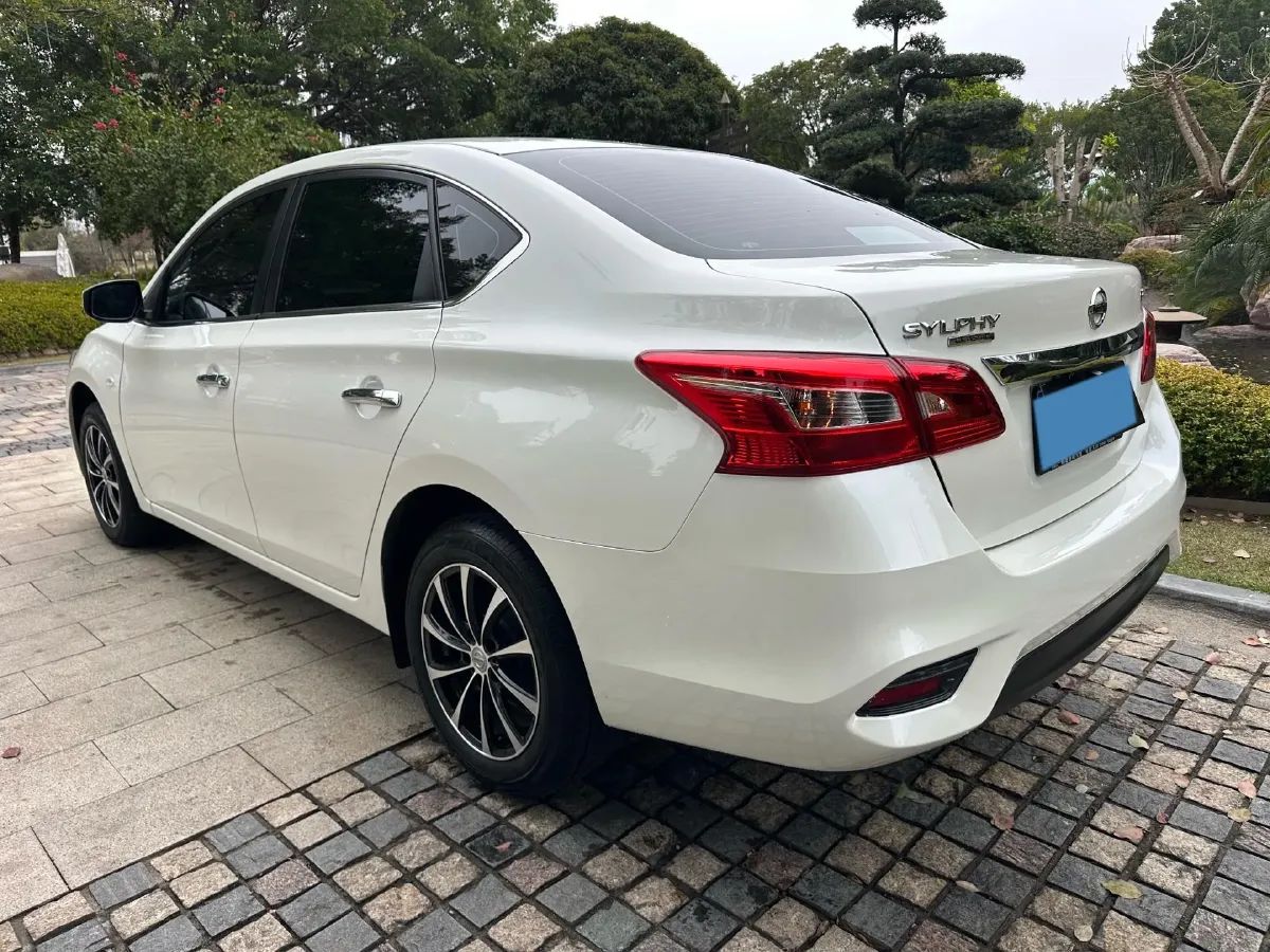 2024 Nissan Sylphy 1.6L 122HP L4 CVT,autocango,china used car exporter,china ev exporter,chinese used car exporter,chinese used ev exporter