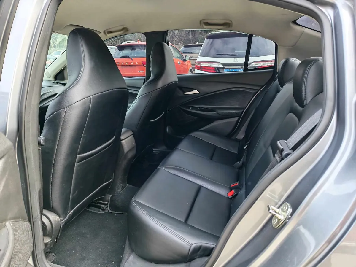 2020 Chevrolet Cavalier 1.0T 125HP L3 6AT,autocango,china used car exporter,china ev exporter,chinese used car exporter,chinese used ev exporter