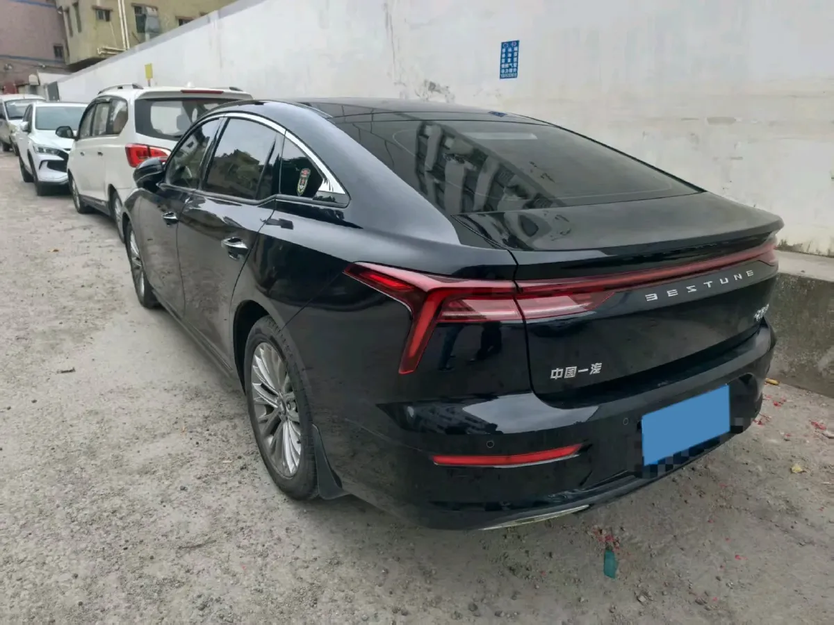 2023 Bestune B70 1.5T 169HP L4 7DCT,autocango,china used car exporter,china ev exporter,chinese used car exporter,chinese used ev exporter