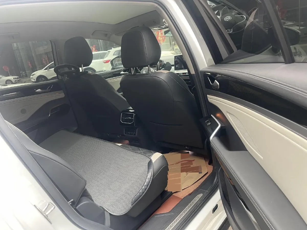 2021 Volkswagen ID.6 Crozz BEV 84.8KWH,autocango,china used car exporter,china ev exporter,chinese used car exporter,chinese used ev exporter