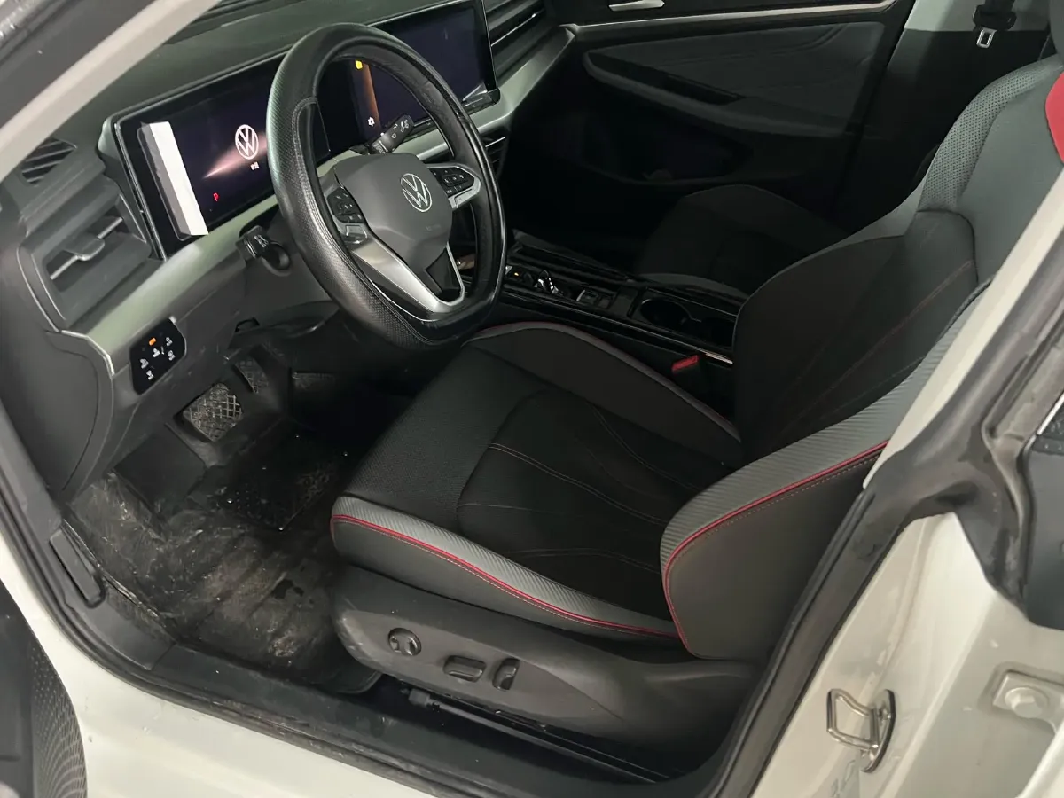 2024 Volkswagen Lamando 1.4T 150HP L4 7DCT,autocango,china used car exporter,china ev exporter,chinese used car exporter,chinese used ev exporter