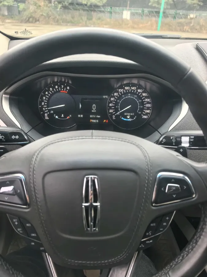 2019 Lincoln MKZ 2.0T 196HP L4 6AT,autocango,china used car exporter,china ev exporter,chinese used car exporter,chinese used ev exporter