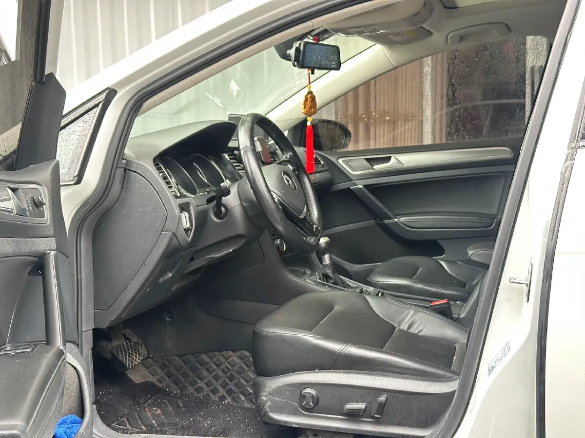 2020 Volkswagen Golf 1.4T 150HP L4 7DCT,autocango,china used car exporter,china ev exporter,chinese used car exporter,chinese used ev exporter