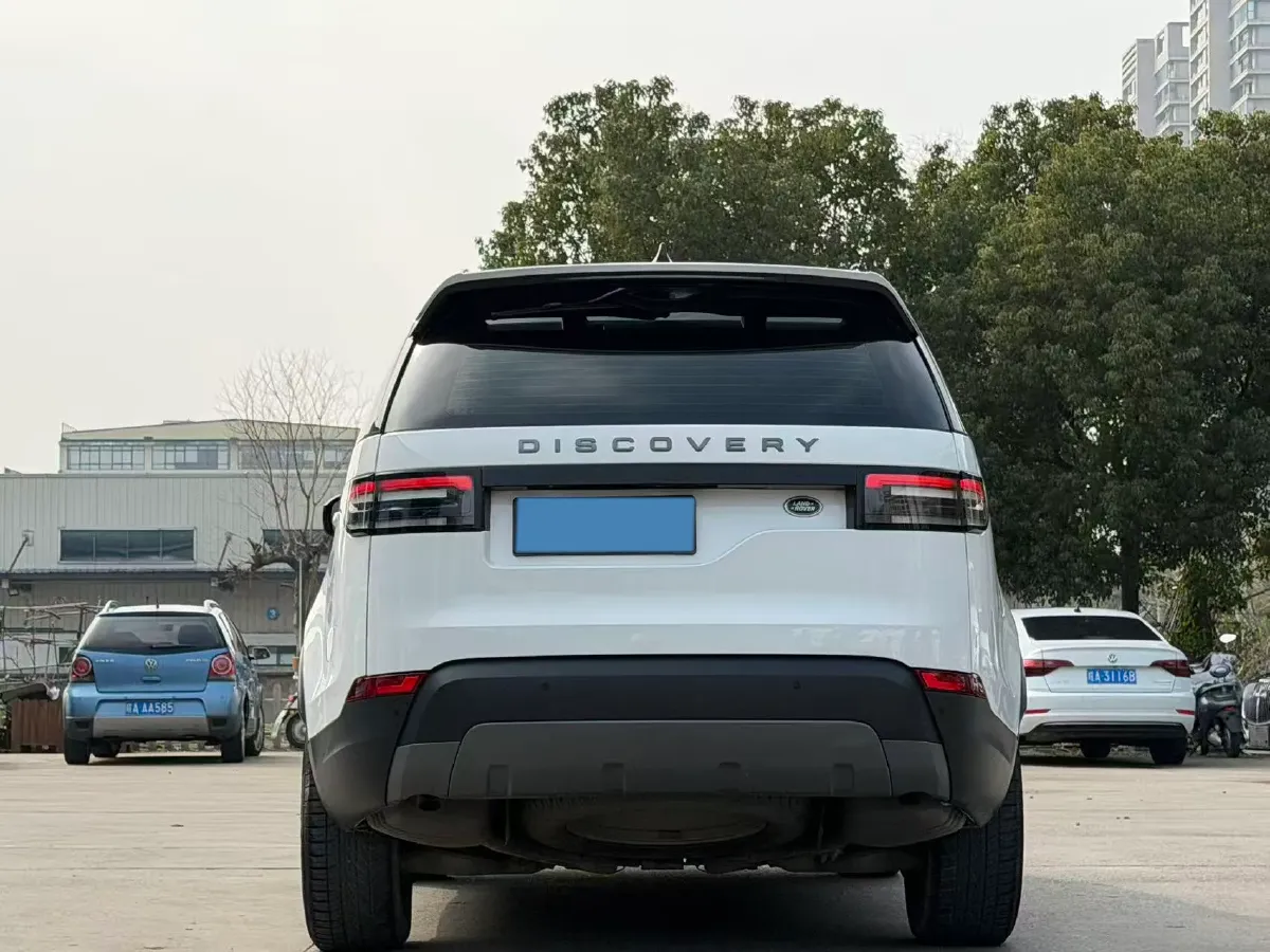 2018 Land Rover Discovery 2.0T 300HP L4 8AT,autocango,china used car exporter,china ev exporter,chinese used car exporter,chinese used ev exporter