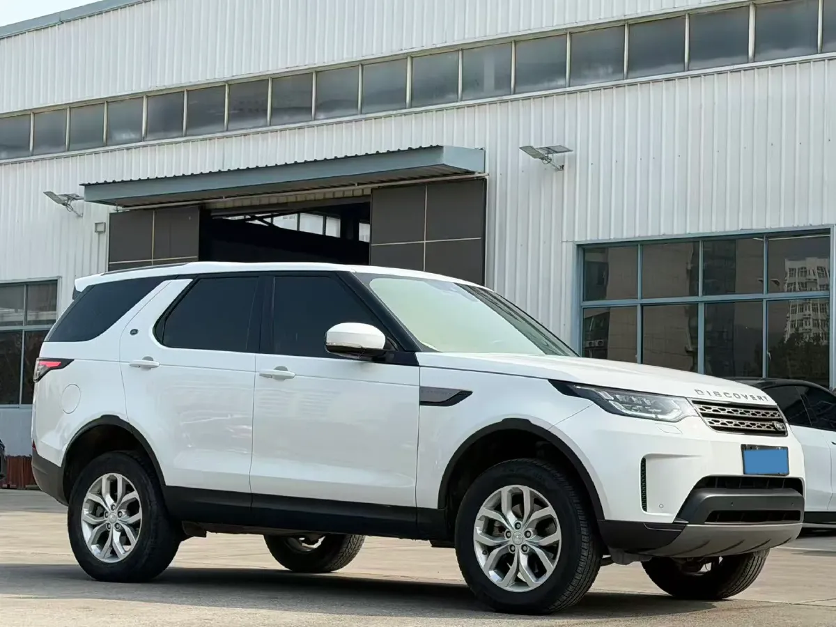 2018 Land Rover Discovery 2.0T 300HP L4 8AT,autocango,china used car exporter,china ev exporter,chinese used car exporter,chinese used ev exporter