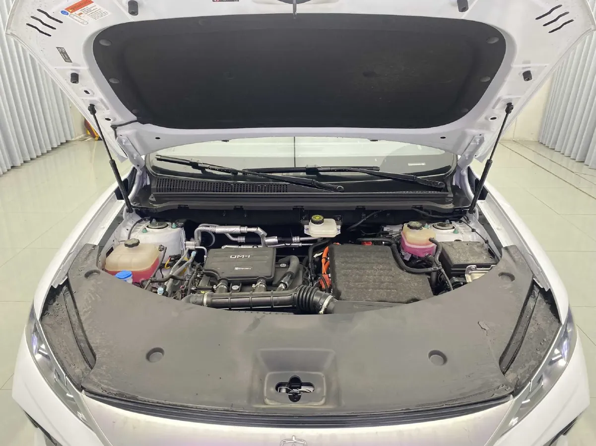 2025 BYD Song Pro 1.5L 101HP L4 E-CVT PHEV 18.3KWH,autocango,china used car exporter,china ev exporter,chinese used car exporter,chinese used ev exporter