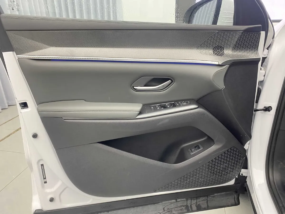 2025 BYD Song Pro 1.5L 101HP L4 E-CVT PHEV 18.3KWH,autocango,china used car exporter,china ev exporter,chinese used car exporter,chinese used ev exporter