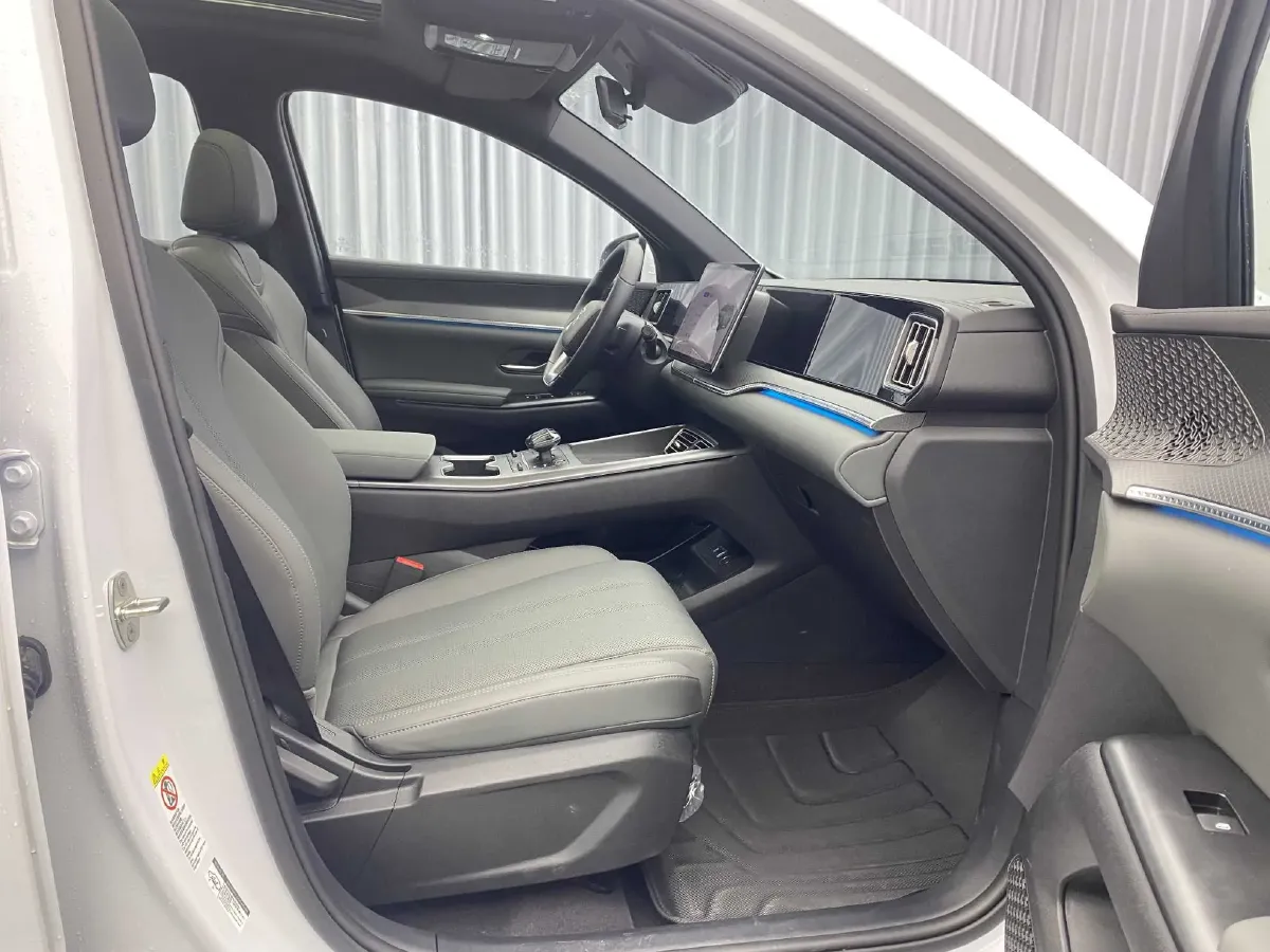 2025 BYD Song Pro 1.5L 101HP L4 E-CVT PHEV 18.3KWH,autocango,china used car exporter,china ev exporter,chinese used car exporter,chinese used ev exporter