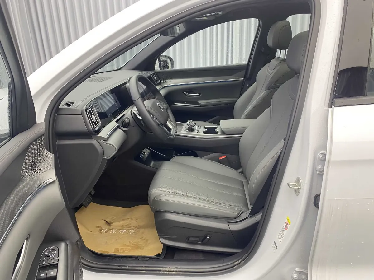 2025 BYD Song Pro 1.5L 101HP L4 E-CVT PHEV 18.3KWH,autocango,china used car exporter,china ev exporter,chinese used car exporter,chinese used ev exporter