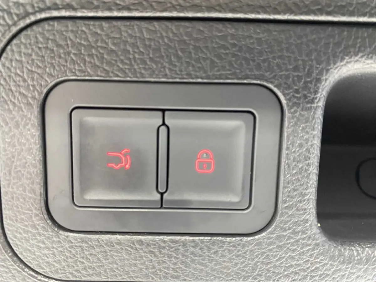 2025 BYD Song Pro 1.5L 101HP L4 E-CVT PHEV 18.3KWH,autocango,china used car exporter,china ev exporter,chinese used car exporter,chinese used ev exporter