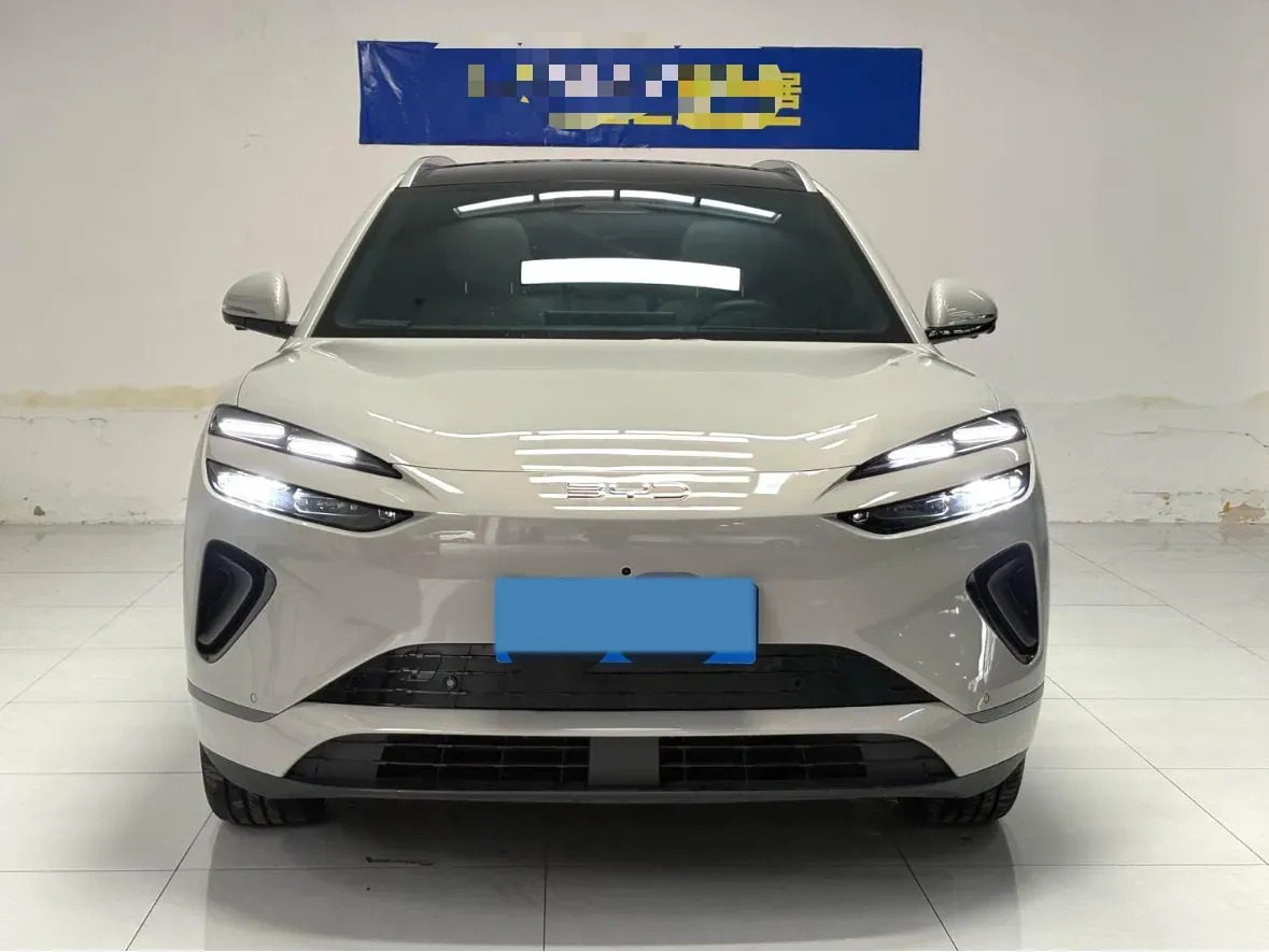 2025 LanDian E5 PLUS 1.5L 95HP L4 E-CVT PHEV,autocango,china used car exporter,china ev exporter,chinese used car exporter,chinese used ev exporter