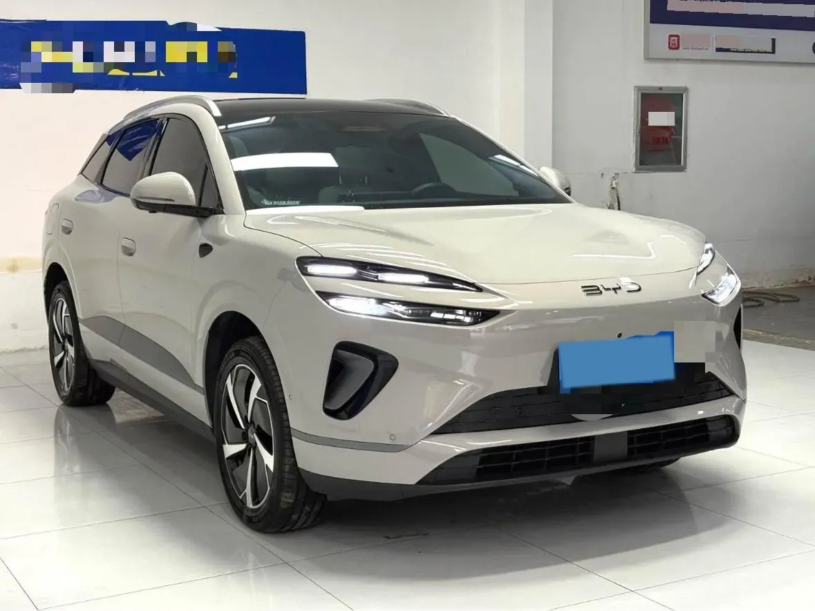 2025 LanDian E5 PLUS 1.5L 95HP L4 E-CVT PHEV,autocango,china used car exporter,china ev exporter,chinese used car exporter,chinese used ev exporter