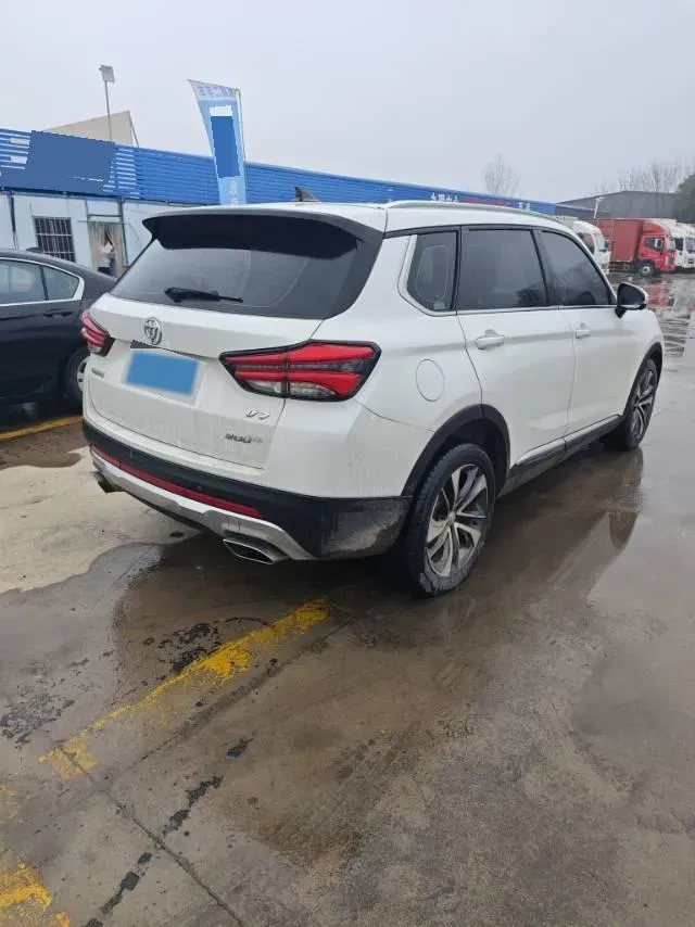 2019 Brilliance Auto V7 1.8T 231HP L4 7DCT,autocango,china used car exporter,china ev exporter,chinese used car exporter,chinese used ev exporter