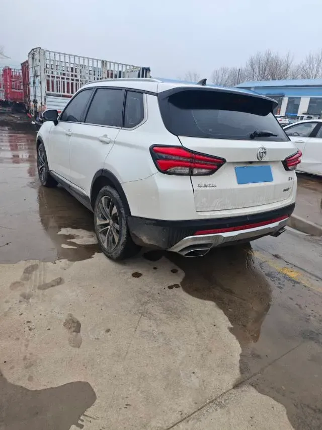 2019 Brilliance Auto V7 1.8T 231HP L4 7DCT,autocango,china used car exporter,china ev exporter,chinese used car exporter,chinese used ev exporter