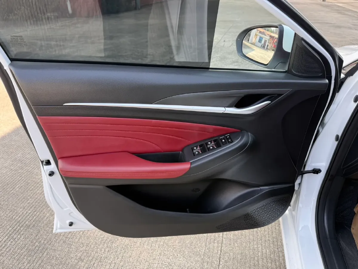 2021 ChangAn Eado 1.4T 160HP L4 7DCT,autocango,china used car exporter,china ev exporter,chinese used car exporter,chinese used ev exporter