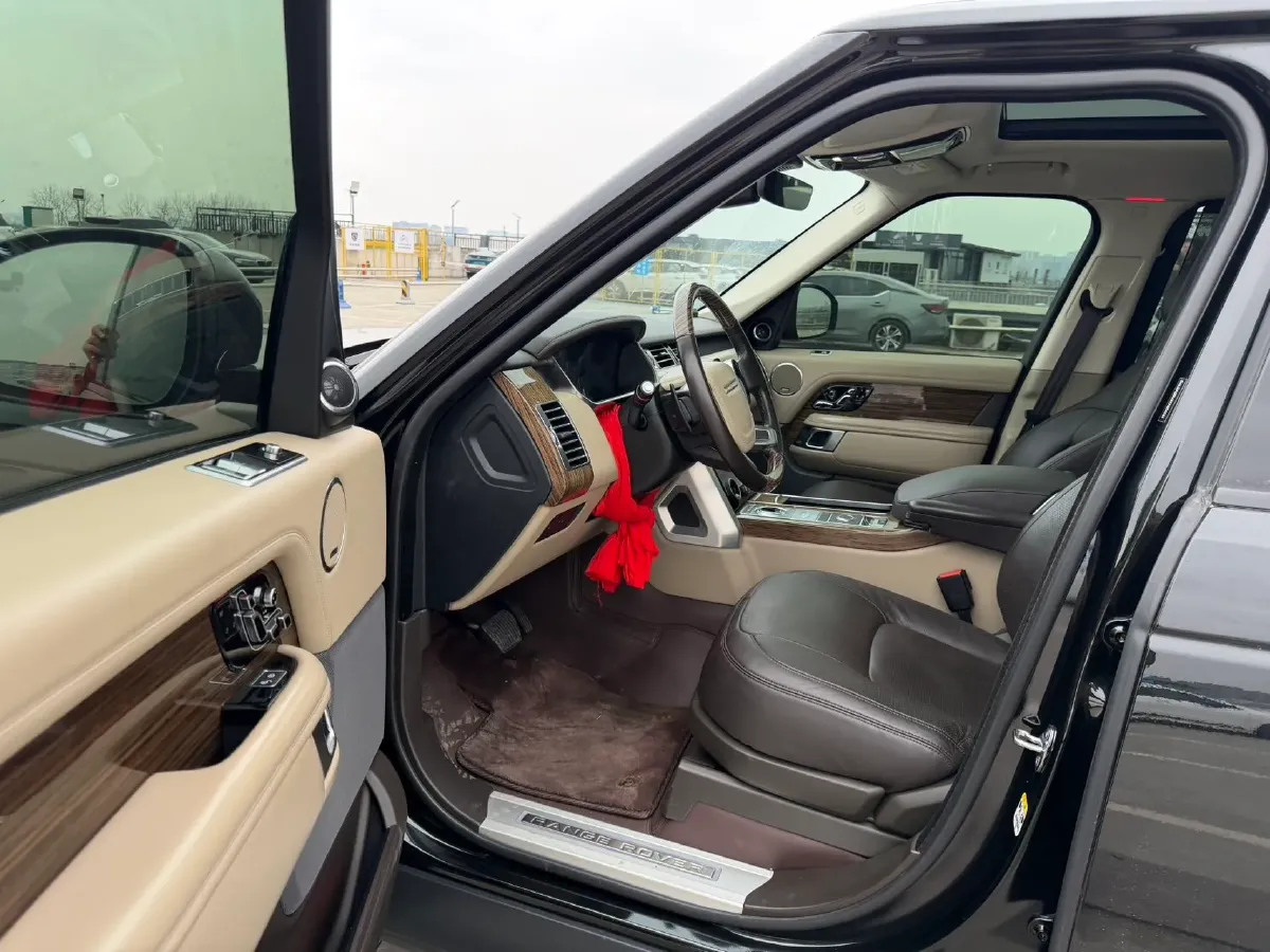 2019 Land Rover Range Rover 3.0T 381HP V6 8AT,autocango,china used car exporter,china ev exporter,chinese used car exporter,chinese used ev exporter