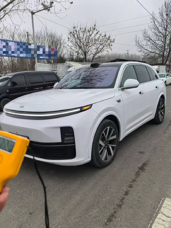 2023 Li L7 Range Extended 154HP REEV 40.9KWH,autocango,china used car exporter,china ev exporter,chinese used car exporter,chinese used ev exporter