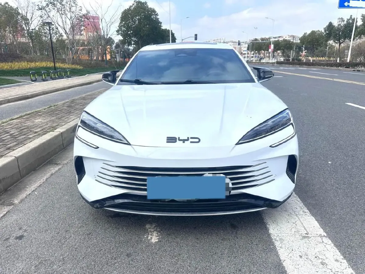 2024 BYD Seal 1.5L 110HP L4 E-CVT PHEV 17.6KWH,autocango,china used car exporter,china ev exporter,chinese used car exporter,chinese used ev exporter