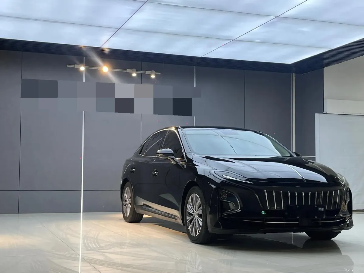 2023 HongQi E-QM5 BEV 74.9KWH,autocango,china used car exporter,china ev exporter,chinese used car exporter,chinese used ev exporter