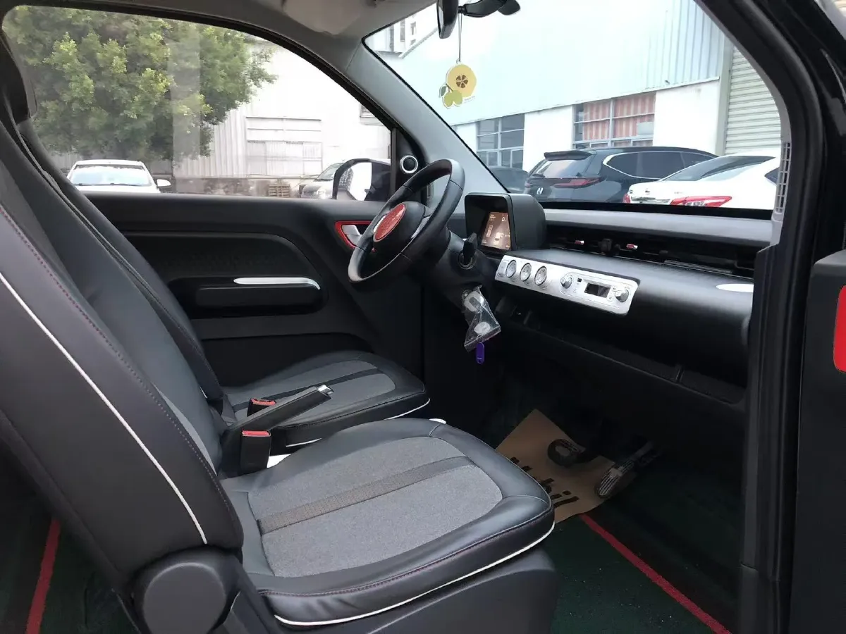 2022 WuLing HongGuang MINI EV BEV 17.3KWH,autocango,china used car exporter,china ev exporter,chinese used car exporter,chinese used ev exporter