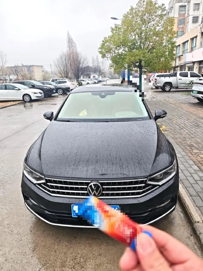 2020 Volkswagen Magotan 2.0T 186HP L4 7DCT,autocango,china used car exporter,china ev exporter,chinese used car exporter,chinese used ev exporter