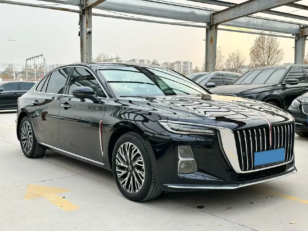 2023 HongQi H5 2.0T 224HP L4 8AT,autocango,china used car exporter,china ev exporter,chinese used car exporter,chinese used ev exporter