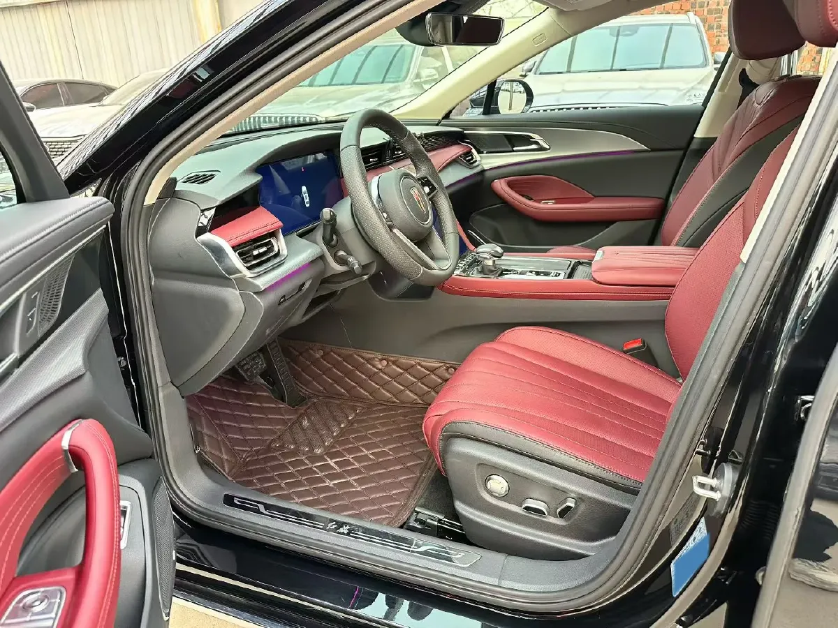 2023 HongQi H5 2.0T 224HP L4 8AT,autocango,china used car exporter,china ev exporter,chinese used car exporter,chinese used ev exporter