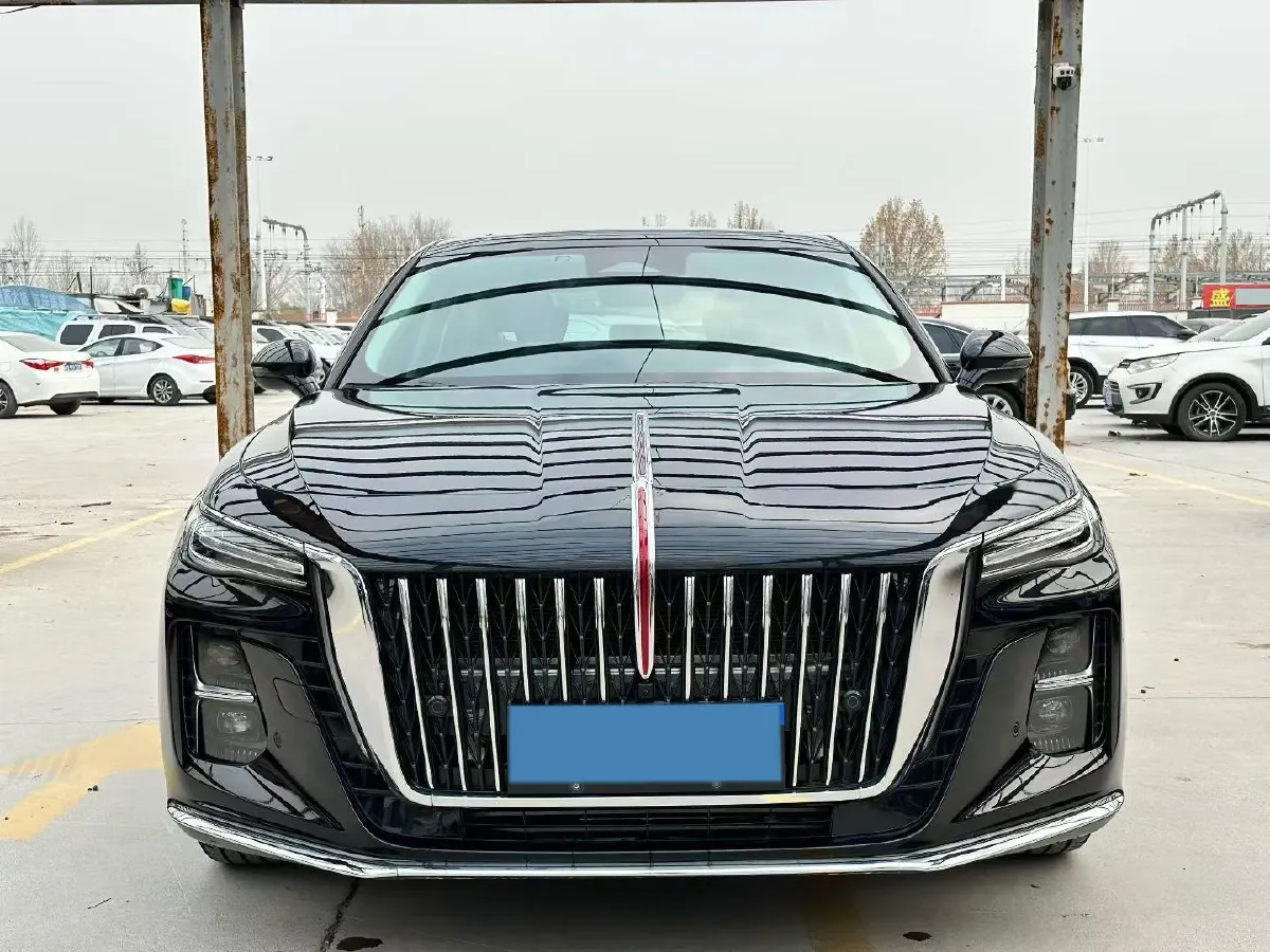 2023 HongQi H5 2.0T 224HP L4 8AT,autocango,china used car exporter,china ev exporter,chinese used car exporter,chinese used ev exporter