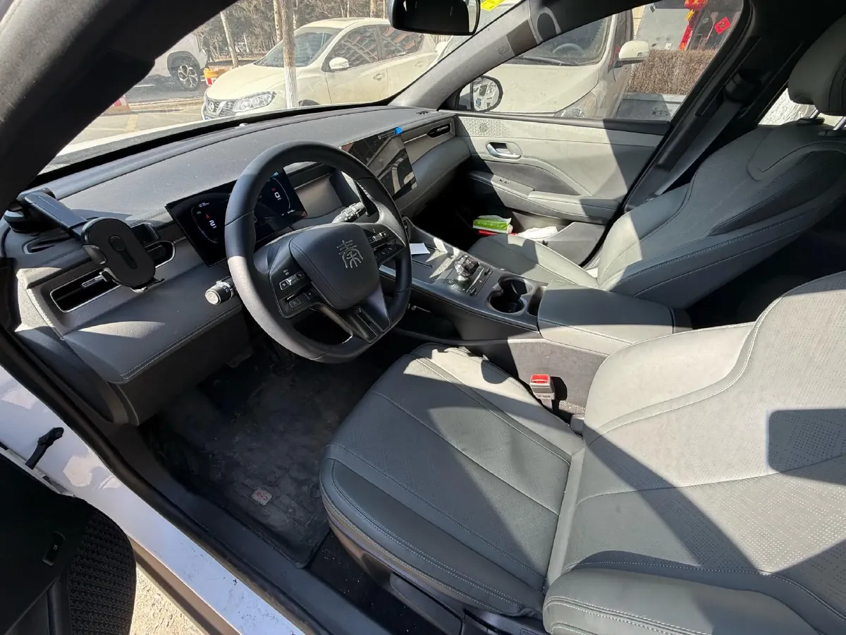 2025 BYD Qin Plus 1.5L 101HP L4 E-CVT PHEV 7.68KWH,autocango,china used car exporter,china ev exporter,chinese used car exporter,chinese used ev exporter