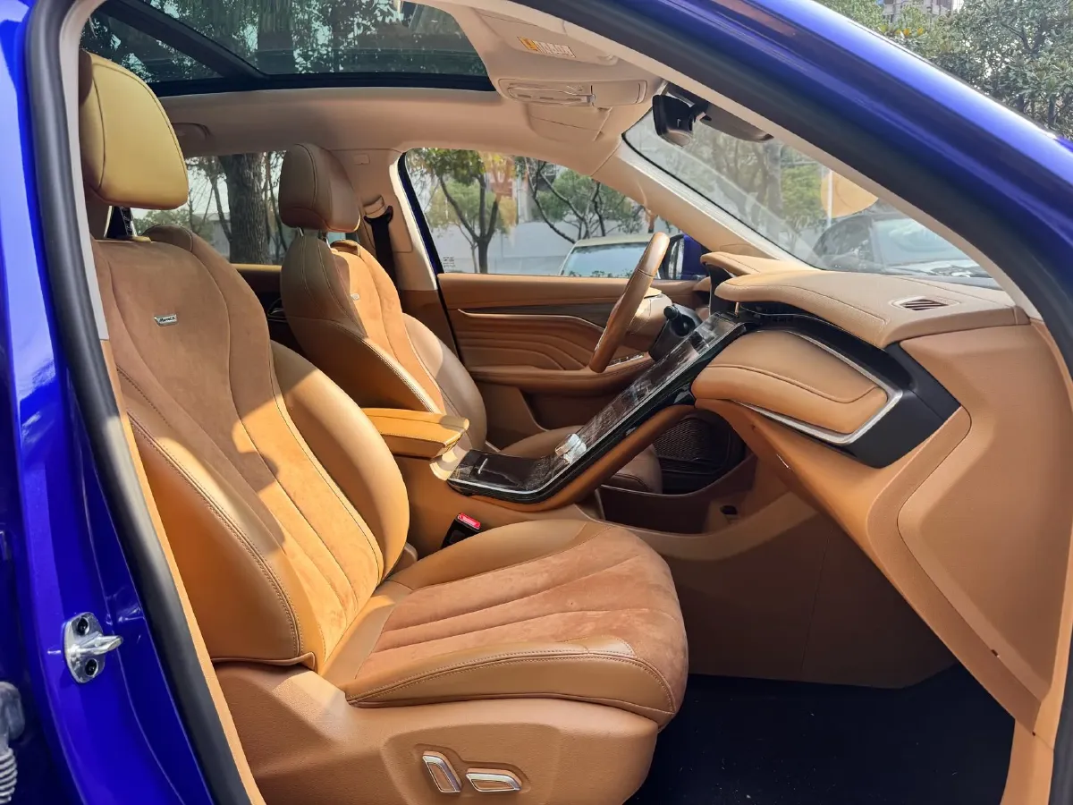 2018 Roewe MARVEL X BEV 52.5KWH,autocango,china used car exporter,china ev exporter,chinese used car exporter,chinese used ev exporter