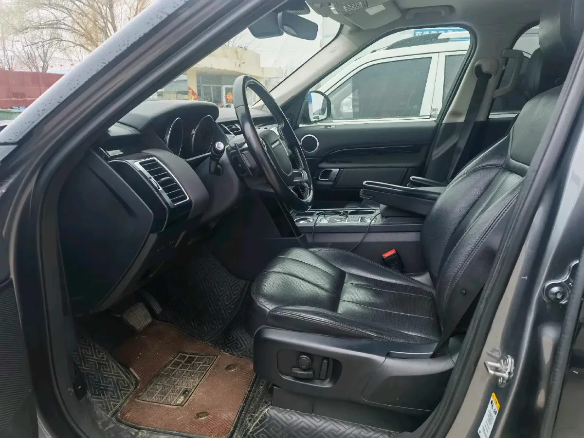 2018 Land Rover Discovery 3.0T 340HP V6 8AT,autocango,china used car exporter,china ev exporter,chinese used car exporter,chinese used ev exporter