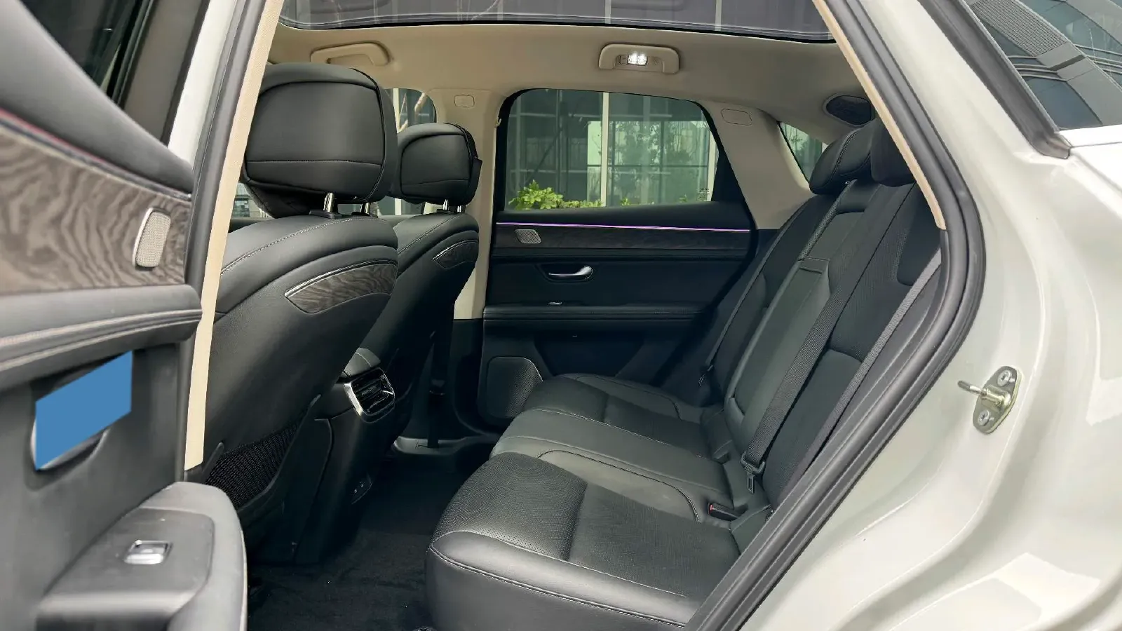 2022 Infiniti Q50L 2.0T 211HP L4 7AT,autocango,china used car exporter,china ev exporter,chinese used car exporter,chinese used ev exporter