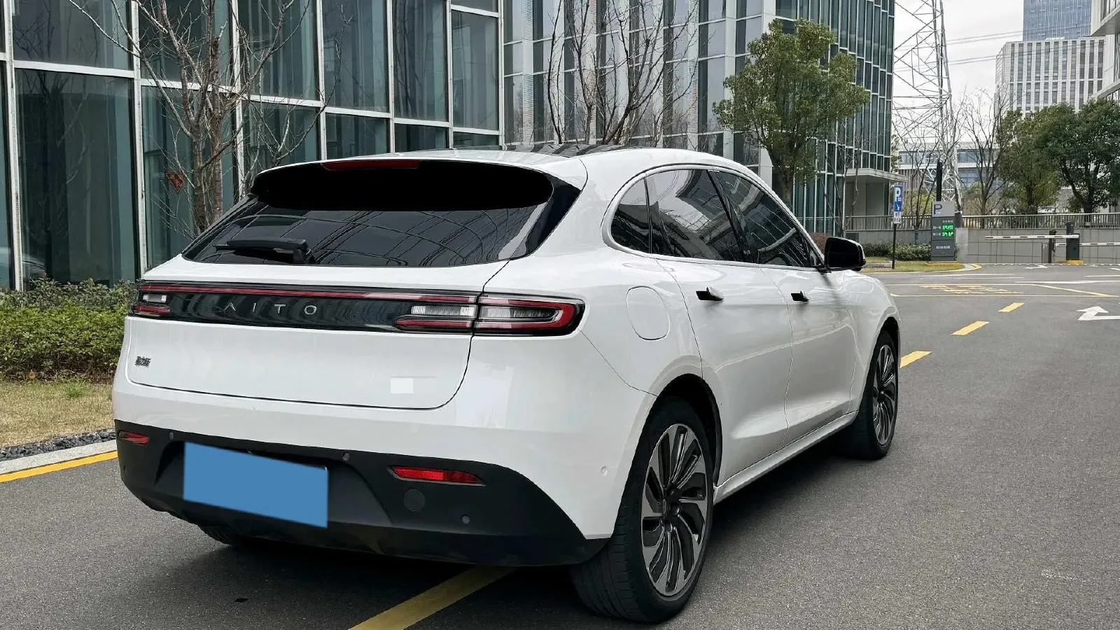 2022 Infiniti Q50L 2.0T 211HP L4 7AT,autocango,china used car exporter,china ev exporter,chinese used car exporter,chinese used ev exporter