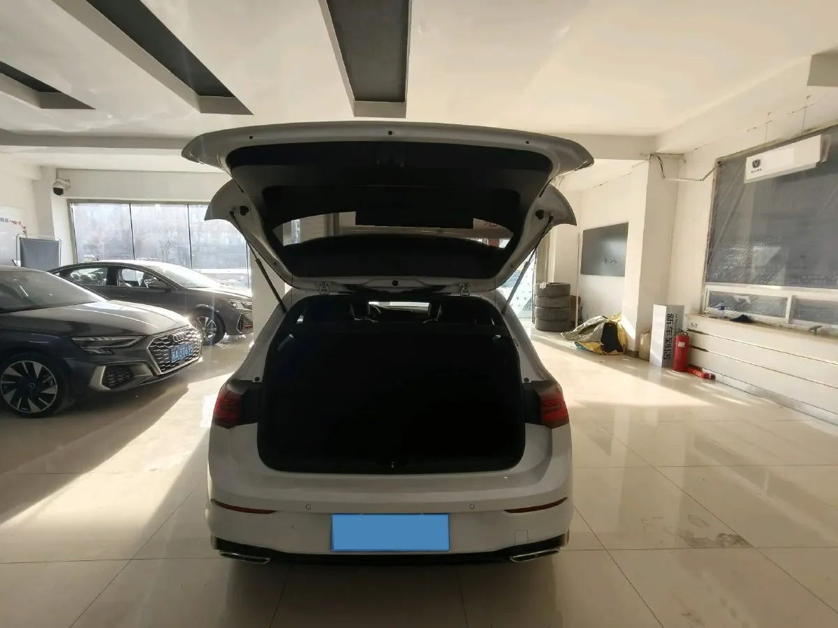 2021 Volkswagen Golf 1.4T 150HP L4 7DCT,autocango,china used car exporter,china ev exporter,chinese used car exporter,chinese used ev exporter