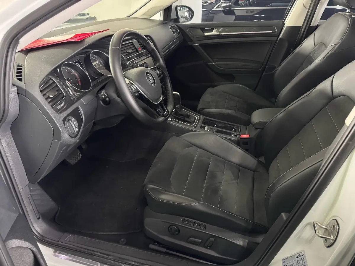 2018 Volkswagen Golf 1.4T 131HP L4 7DCT,autocango,china used car exporter,china ev exporter,chinese used car exporter,chinese used ev exporter