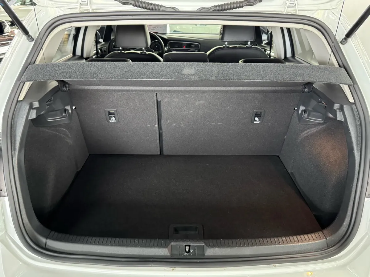 2018 Volkswagen Golf 1.4T 131HP L4 7DCT,autocango,china used car exporter,china ev exporter,chinese used car exporter,chinese used ev exporter