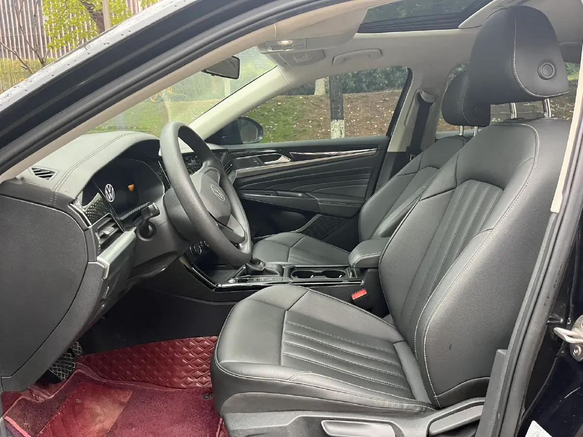 2023 Volkswagen Passat 1.4T 150HP L4 7DCT,autocango,china used car exporter,china ev exporter,chinese used car exporter,chinese used ev exporter