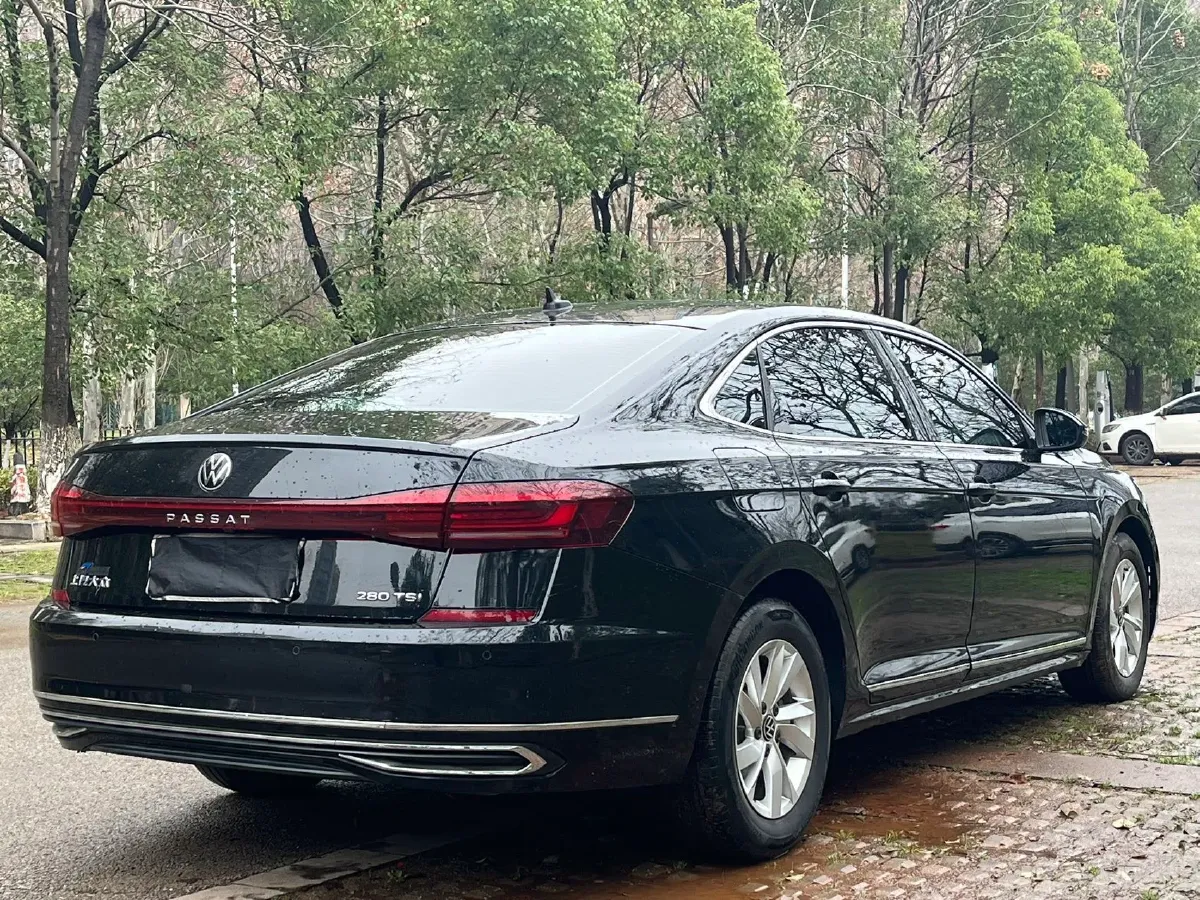 2023 Volkswagen Passat 1.4T 150HP L4 7DCT,autocango,china used car exporter,china ev exporter,chinese used car exporter,chinese used ev exporter