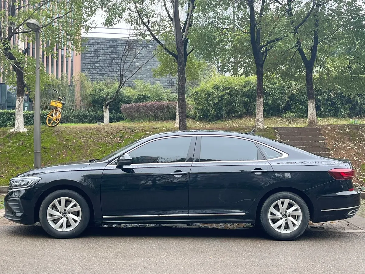2023 Volkswagen Passat 1.4T 150HP L4 7DCT,autocango,china used car exporter,china ev exporter,chinese used car exporter,chinese used ev exporter