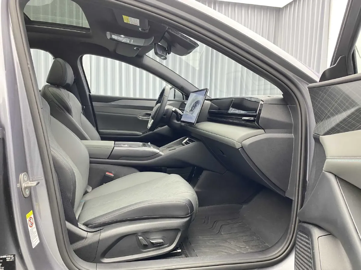 2025 BYD QinL BEV,autocango,china used car exporter,china ev exporter,chinese used car exporter,chinese used ev exporter