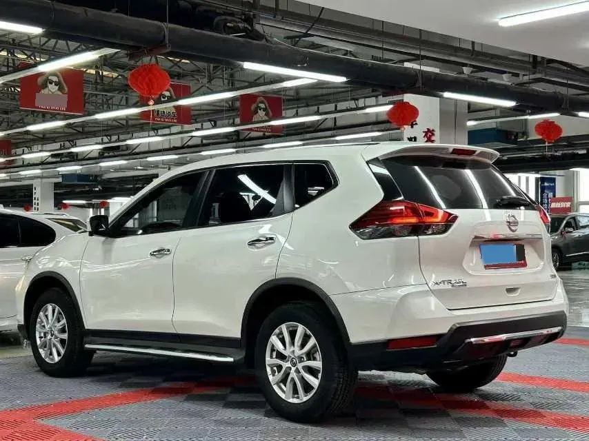 2022 Nissan X-Trail 2.0L 151HP L4 CVT,autocango,china used car exporter,china ev exporter,chinese used car exporter,chinese used ev exporter