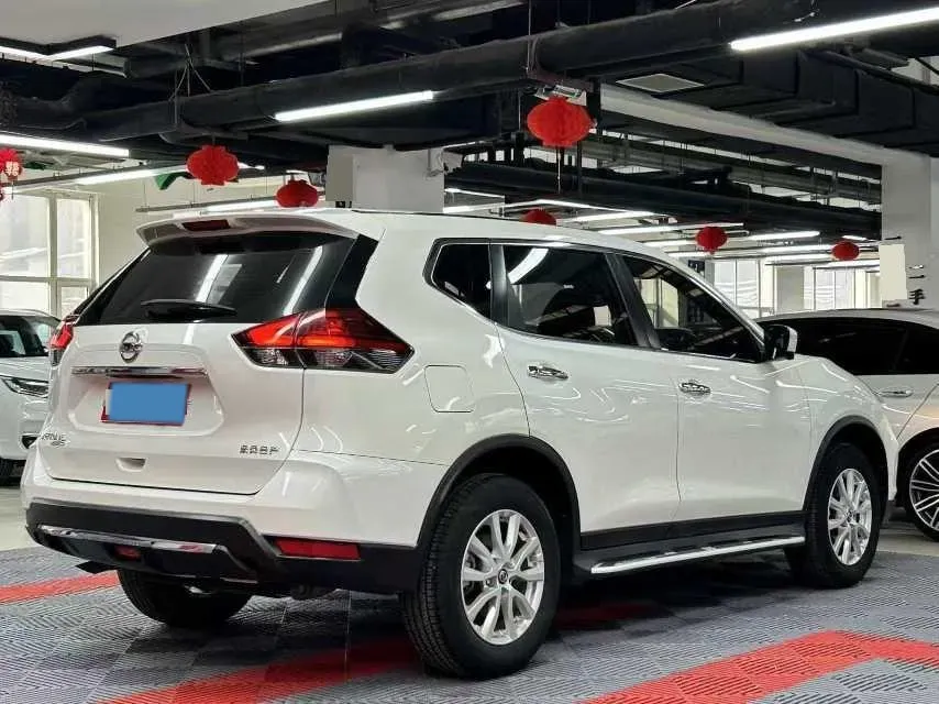 2022 Nissan X-Trail 2.0L 151HP L4 CVT,autocango,china used car exporter,china ev exporter,chinese used car exporter,chinese used ev exporter