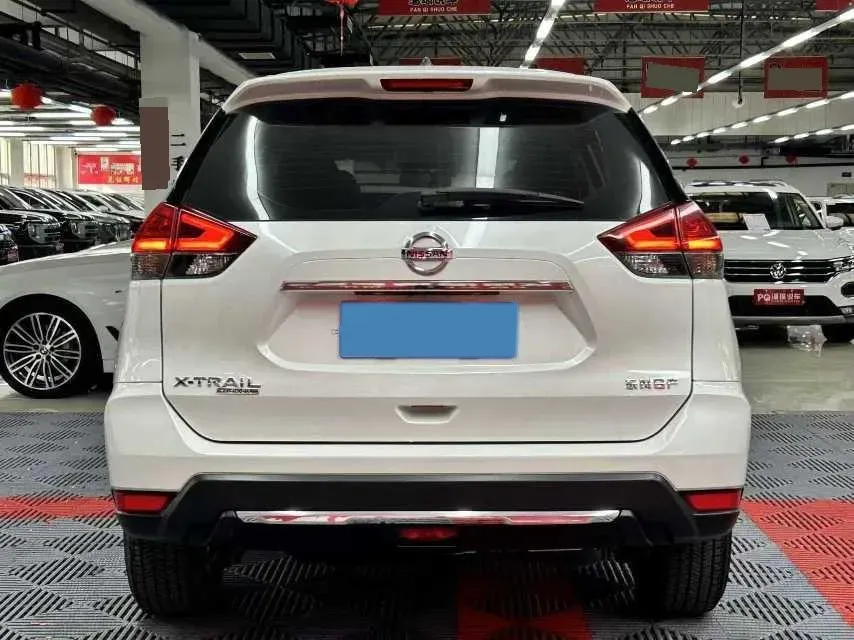 2022 Nissan X-Trail 2.0L 151HP L4 CVT,autocango,china used car exporter,china ev exporter,chinese used car exporter,chinese used ev exporter