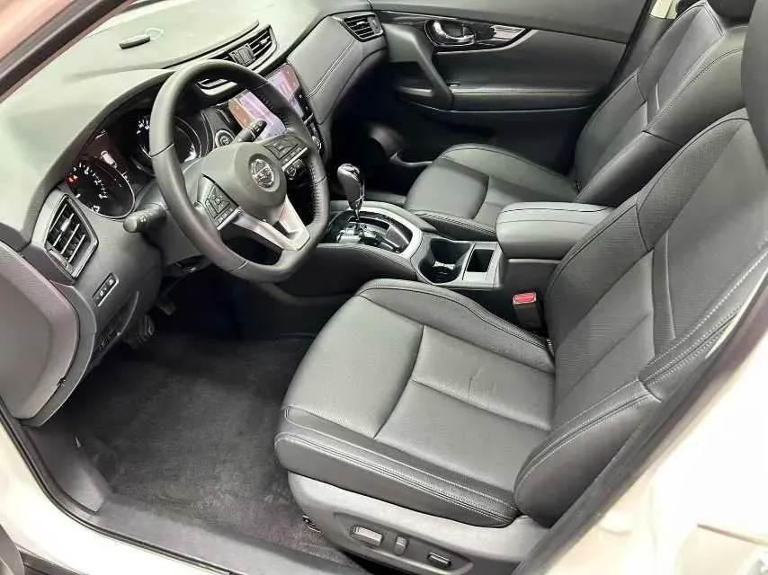 2022 Nissan X-Trail 2.0L 151HP L4 CVT,autocango,china used car exporter,china ev exporter,chinese used car exporter,chinese used ev exporter