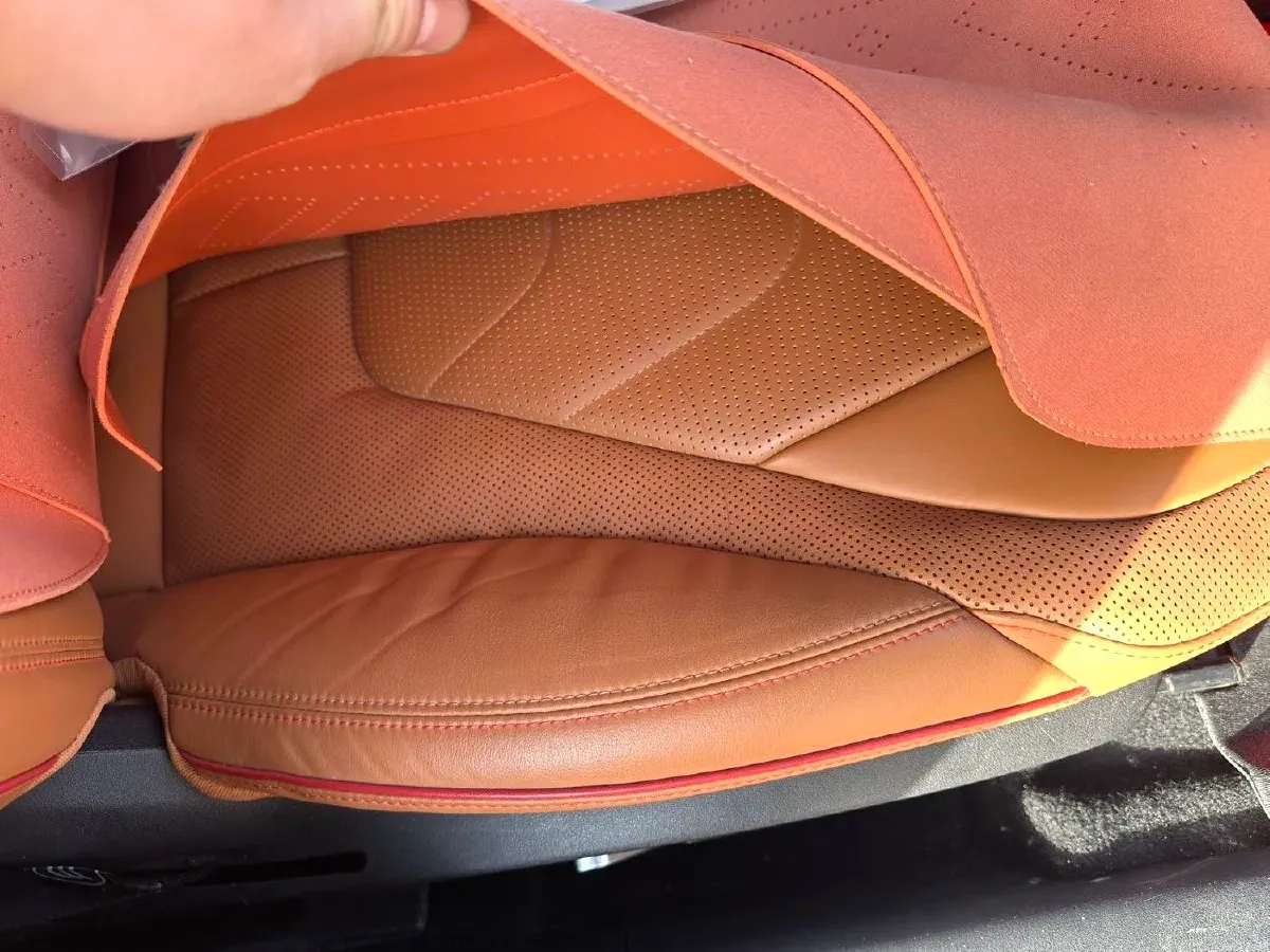 2022 Volkswagen Tiguan L 2.0T 186HP L4 7DCT,autocango,china used car exporter,china ev exporter,chinese used car exporter,chinese used ev exporter