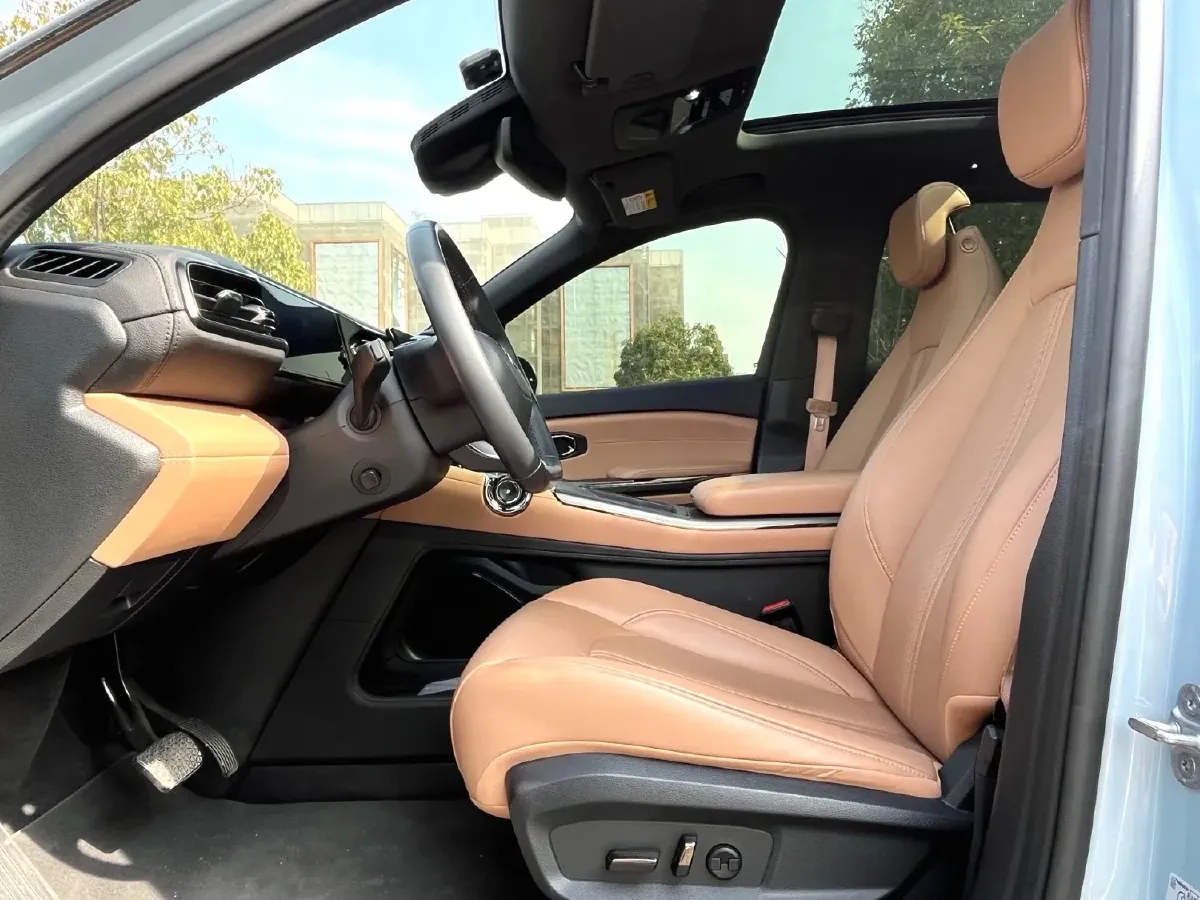 2020 Lexus NX 2.5L 155HP L4 E-CVT Hybrid,autocango,china used car exporter,china ev exporter,chinese used car exporter,chinese used ev exporter