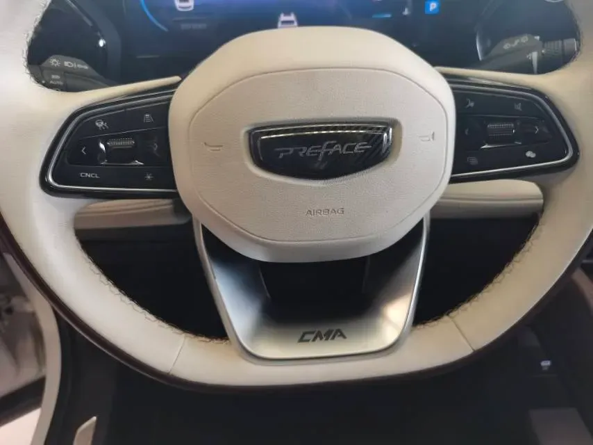 2021 Geely Monjaro 2.0T 238HP L4 8AT,autocango,china used car exporter,china ev exporter,chinese used car exporter,chinese used ev exporter